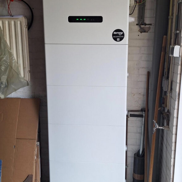 Thuisbatterij 20Kwh Hyxipower All-in-One in garage